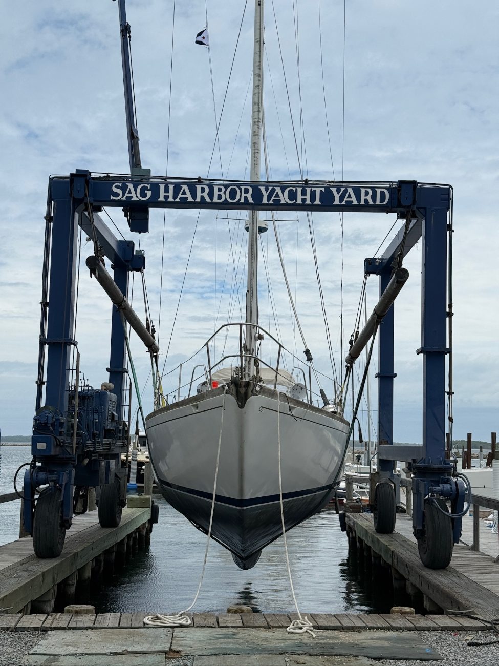 Challenge in the slings at Sag Harbor Yacht Yard