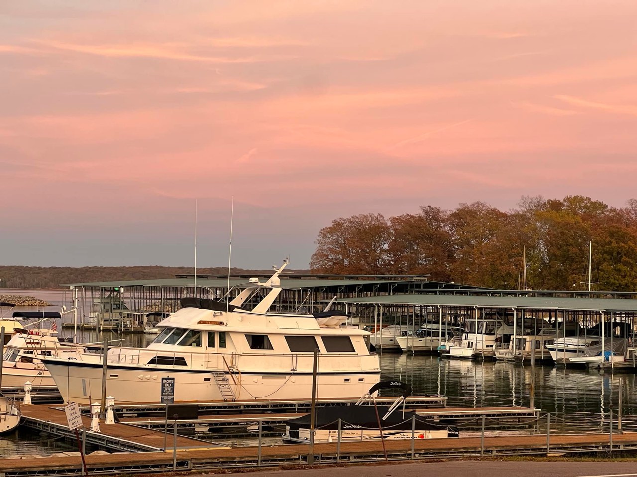 Days 16 & 17: Boat Work Day at Green Turtle Bay then off to Paris Landing - photo 10