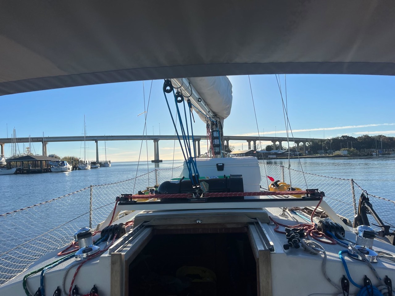 Day 34: Sails go up, smiles come out - photo 2