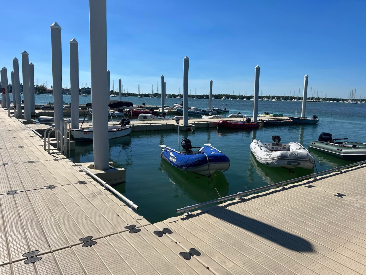 Thoughts on Marathon after the first 24 hours: Seems like a liveaboard… - photo 2