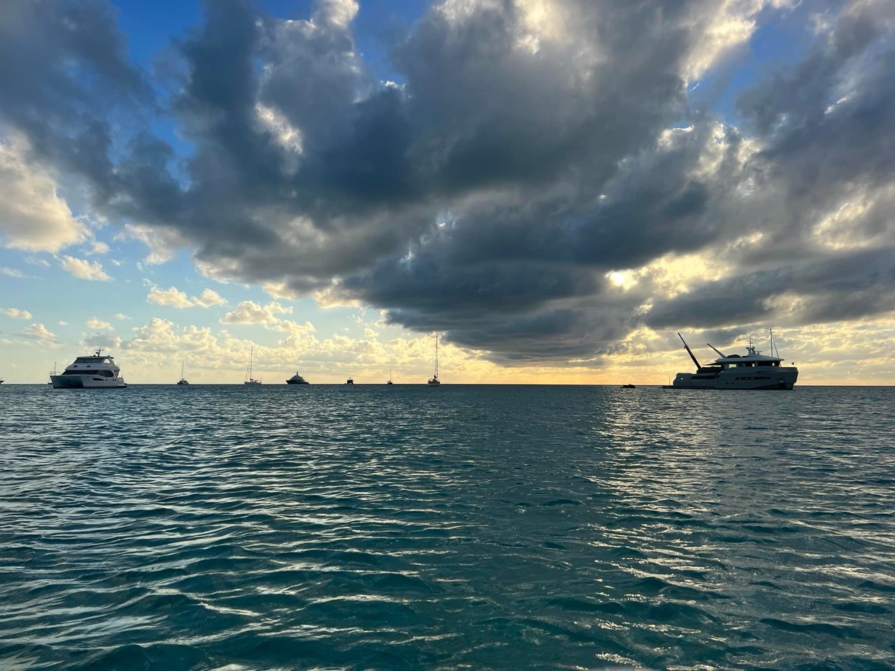 Our last day here in Highbourne Cay, headed south tomorrow - photo 4