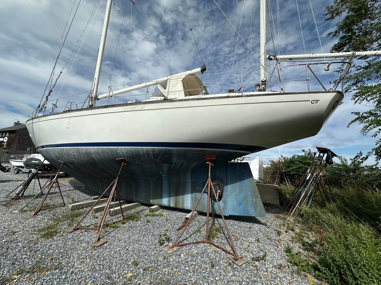 “Something bout a boat, sitting on the sea, out there in the wind, floating… - photo 20