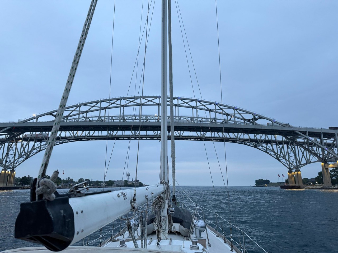 This afternoon we pushed on from Grosse Pointe (Hi Naber Clan!) to Port Huron - photo 3