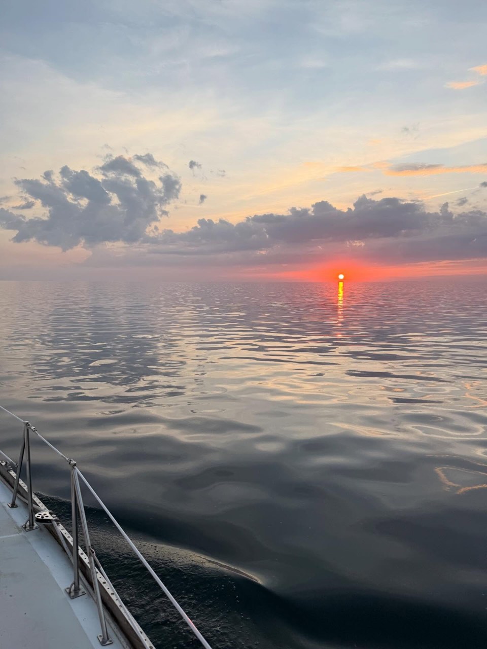 June 24 masts went up in Tonawanda and by 4pm we were off the dock and on our… - photo 4