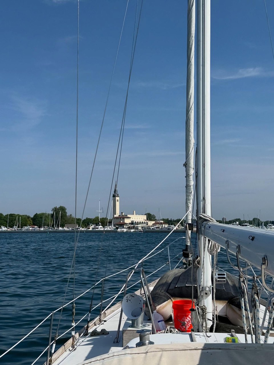 June 24 masts went up in Tonawanda and by 4pm we were off the dock and on our… - photo 6
